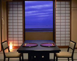 別個室のお食事処